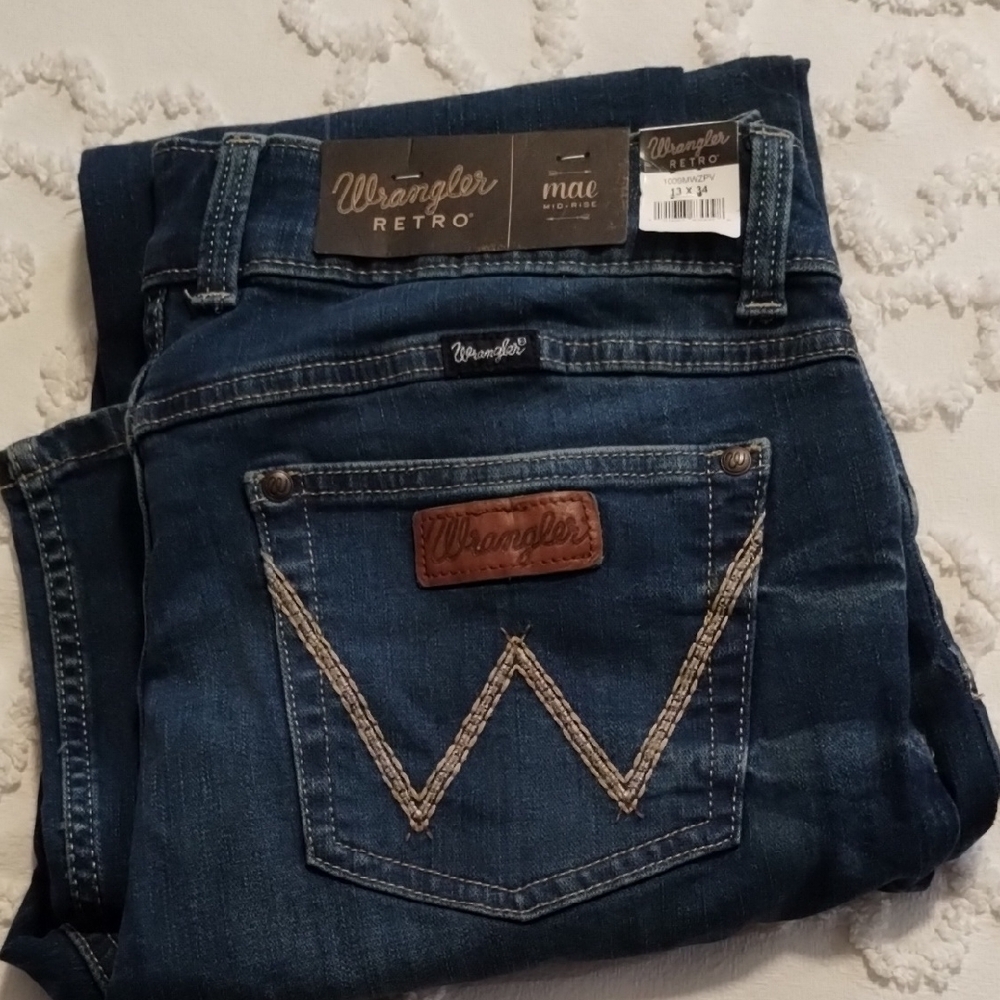Wrangler Retro Dark Blue Denim Jeans